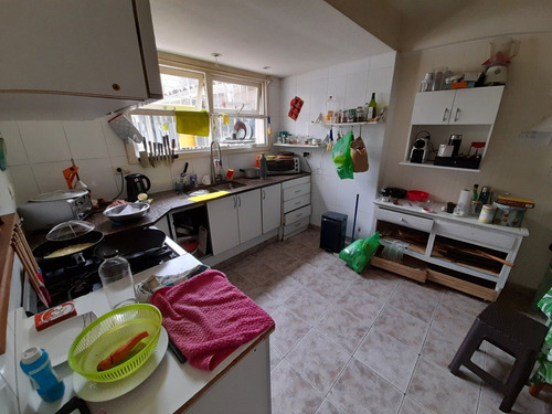Imagen 16 de 30 de Chalet 6 Ambientes - Saavedra 2100