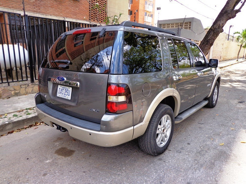Imagen 4 de 10 de Ford Explorer 2008 Eddie Bauer 4x4 Automático