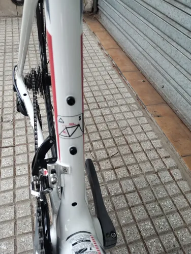 Bicicleta Fuji Altamira Ruta Carbono Carrera Dmore Bikes
