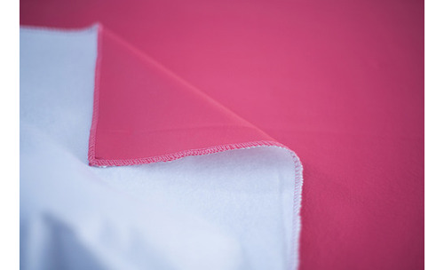 Mantel Cuerina Impermeable Cuadrado 1.40x1.40 Ecocuero Fucsia