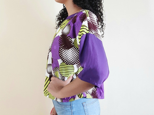 Imagem 3 de 4 de Blusa Cropped Feminina Tecido Luz