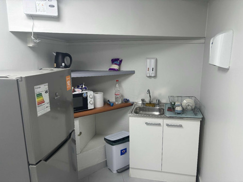 Arriendo Localcomercial Promo Farmacia/maciver-parqueforesta