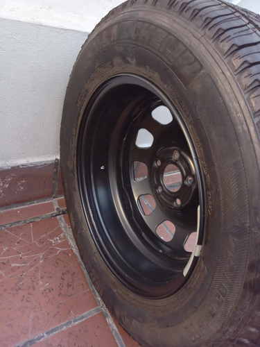 Vendo Llanta De Chapa Y Cubierta R 16 C Marca Michelinsin Us