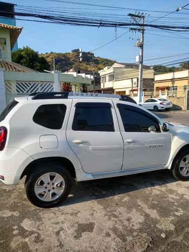 Imagem 14 de 15 de Renault Duster Dynamique 1.6 2016 Branco Completo