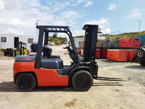 Imagen 2 de 13 de 20) Montacargas Toyota 7fgu35 7700 Lbs. Gas 2005