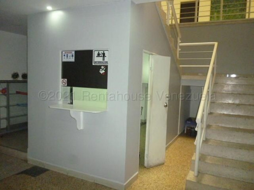 Imagen 12 de 30 de Oficinas En Alquiler Zona Centro Barquisimeto 22-16087 @m