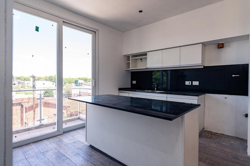 Imagen 12 de 30 de Departamento Tres Ambientes A La Venta En Lujan Las Heras 1042