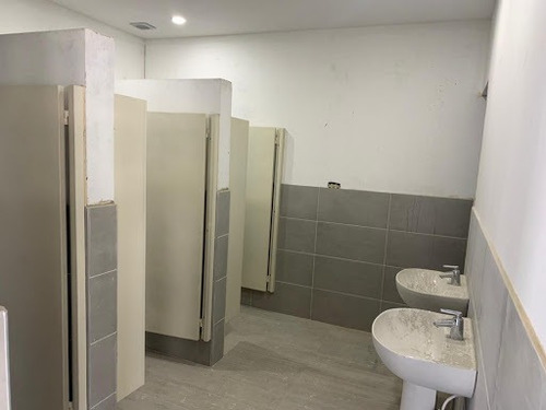 Edificios En Arriendo Los Alcazares 689-2662