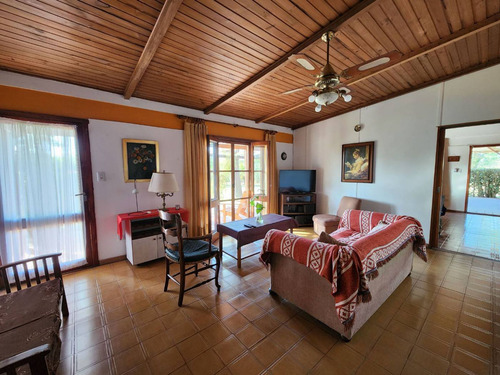 Imagen 8 de 21 de Casa En Venta En Ramallo 4 Dormitorios, Cordoba 44