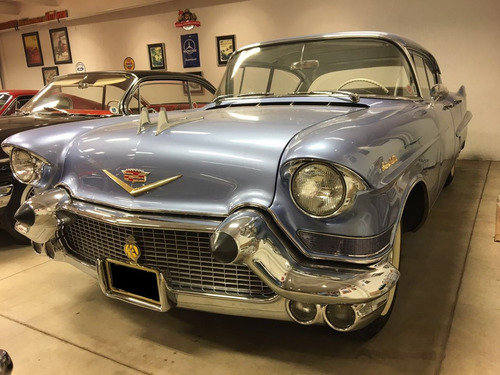 Cadillac De Ville 1957