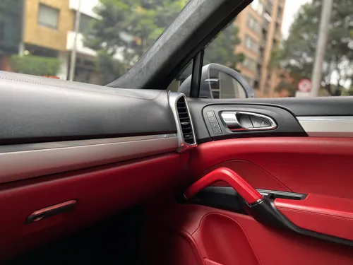 Porsche Cayenne Gts
