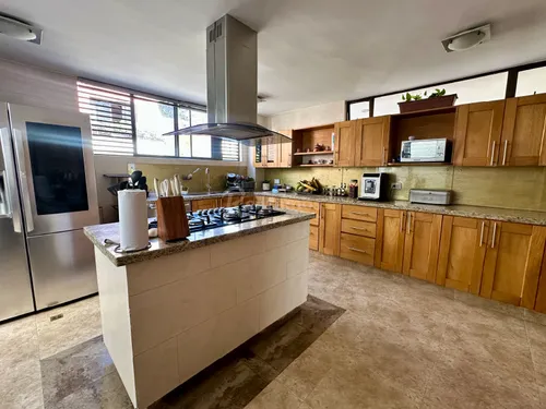 Casa En Venta En San Lucas. Cod V776063