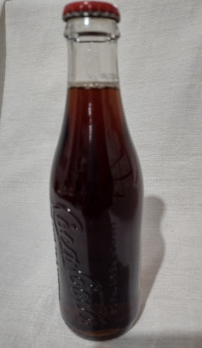 Coleção Retrô Coca-cola - 6 Garrafas Comemorativas De Vidro (Usado)
