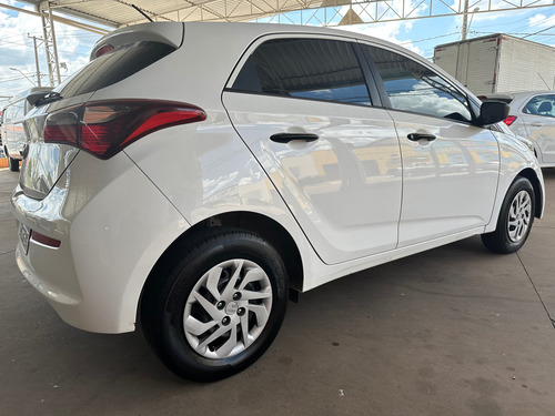 Hyundai HB20 1.0 Unique Flex 5p