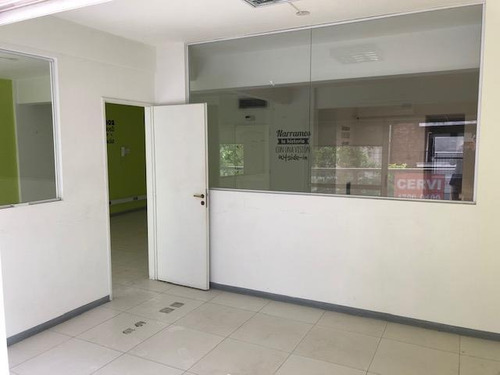 Imagen 8 de 30 de Excelente Oficina De 140m , 2 Despachos Y Planta Libre, 2 Baños, Equipos De A.a. E Iluminación.