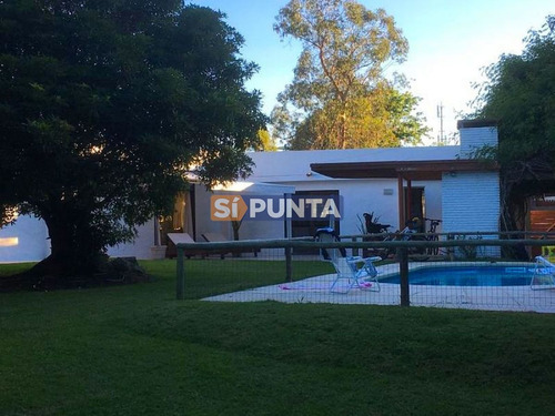 Imagen 16 de 19 de Casa En Venta - Pinares