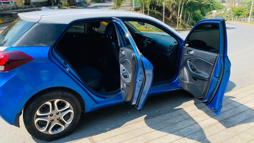 Hyundai I20 Hatchback 2020 Full Equipo