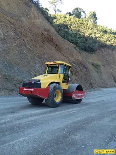 Vibrocompactador Dynapac Ca 252 2007