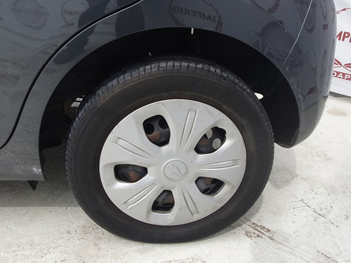 Imagen 2 de 25 de Chevrolet Spark 5 Pts Hb Lt, 14l, At, A/ac R-14