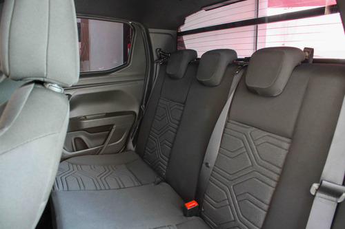 Fiat Strada 1.3 Freedom Cab. Dupla Flex 4p