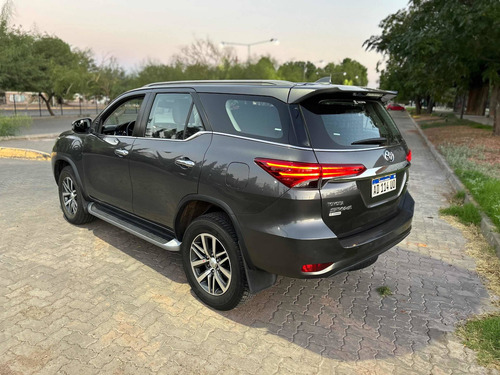 Toyota SW4 2.8 Srx 177cv 4x4 7as At