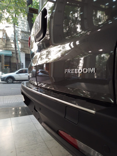 Fiat Toro 1.8 Freedom