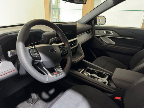 Ford Explorer St 2025