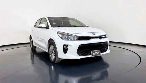 Imagen 3 de 15 de 110780 - Kia Kia Rio Sedan 2018 Con Garantía