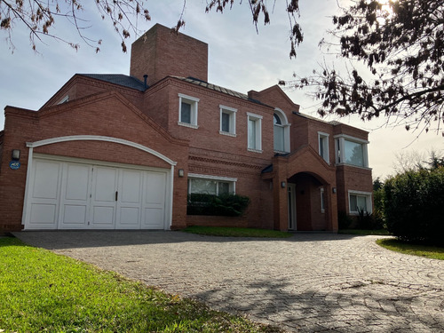 Venta De Casa En El Lauquen, Canning