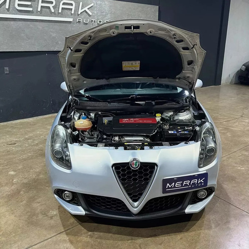 Alfa Romeo Giulietta 1.4 Distinctive 170cv At