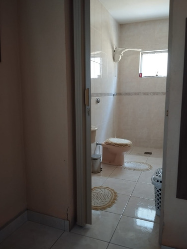 Casa 3 Quartos + Edícula
