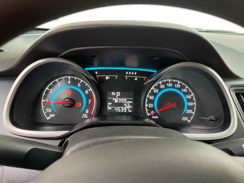 Imagen 13 de 15 de Chevrolet Cavalier 2020 4p Lt L4/1.5 Aut (b)