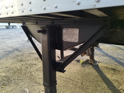 Caja Seca De 38 Pies Marca Operbus Año 2006 Con Chasis