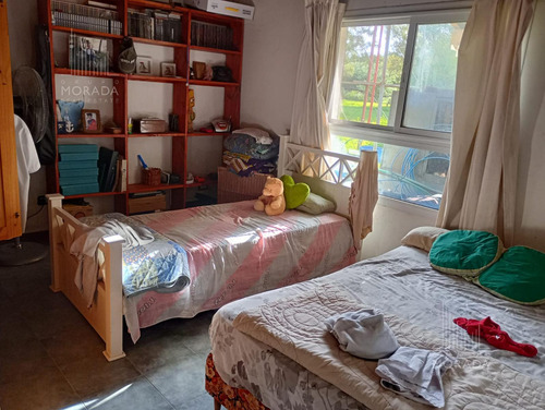 Casa Quinta En Venta 6 Ambientes Parada Robles