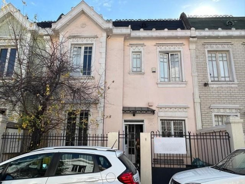 Casa Parque Bustamante/vicuña Mackenna