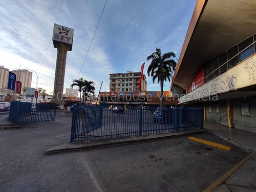 Se Vende El Centro Comercial 19 De Abril, Maracay. 25-14281 More