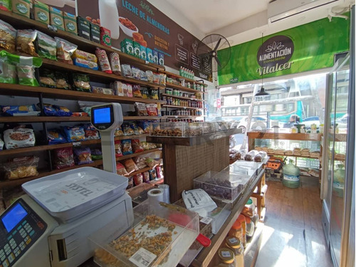 Venta De Fondo De Comercio De Dietetica En Av Rivadavia Al 6800 Flores