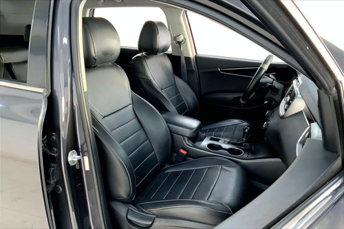 Imagen 7 de 25 de Kia Sorento 5 Pts Lx, L4, Ta, A/ac, Tela, 5 Pas, Ra-17