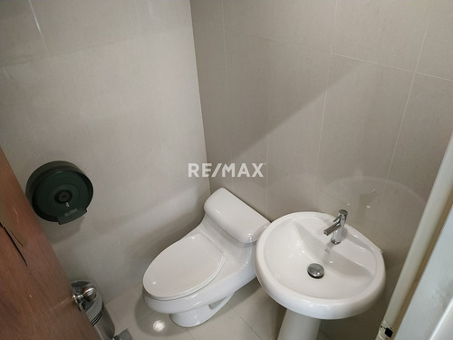 Venta De Oficina En El Edificio Tecnoavila, Boleíta Norte 344m2