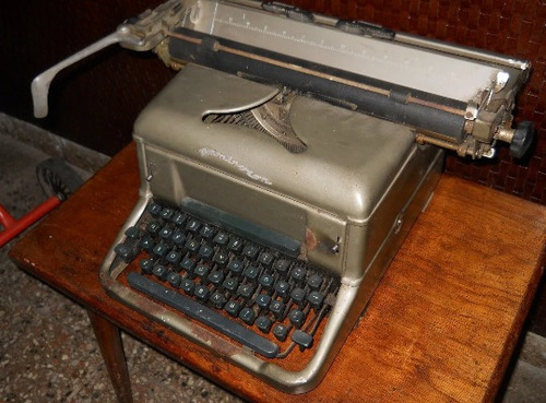 Maquina De Escribir Remington (Usado)