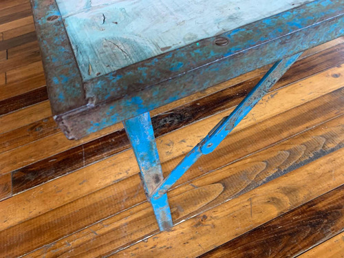 Mesa De Centro Metálica Con Madera Antigua (Usado)