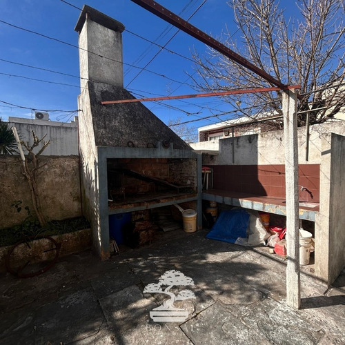 Venta Casa Tres Dormitorios Con Garaje Florida Mp,