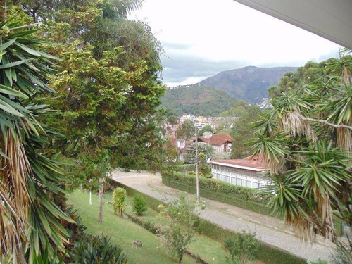 Casa À Venda, 480 M² Por R$ 1.200.000,00 - Iucas - Teresópolis/rj - Ca0175
