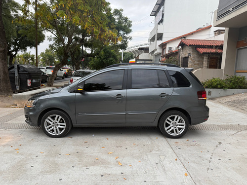 Volkswagen Suran 1.6 Imotion Highline 110cv