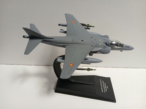 Aviones De Combate Colección Salvat Avion A Escala 1:100 Av-8b Harrier Ii Armada Española