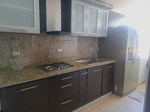Se Ofrece En Venta Calido Y Acogedor Apartamento En Alta Vista