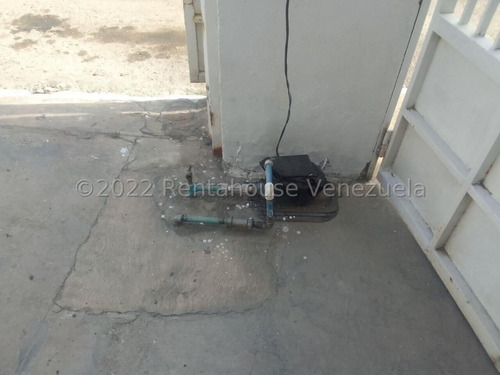 Imagen 13 de 30 de Casa En Venta En La Piedad De Cabudare Con Techo De Plata Banda Con Opción A Un Segundo Nivel Gabriela. C #23-4244