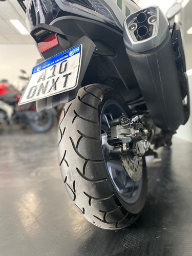 Kymco Ak 550