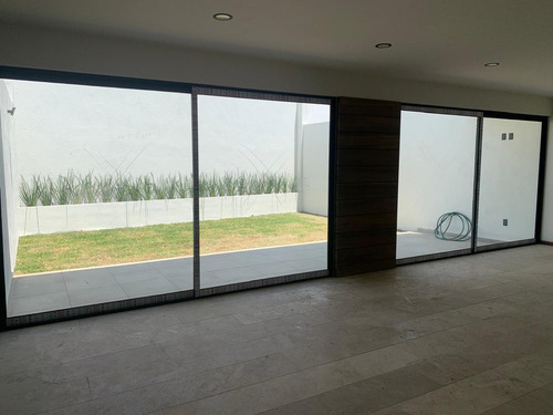 Casa En Venta En San Luis Potosí, Privada San Ángel V