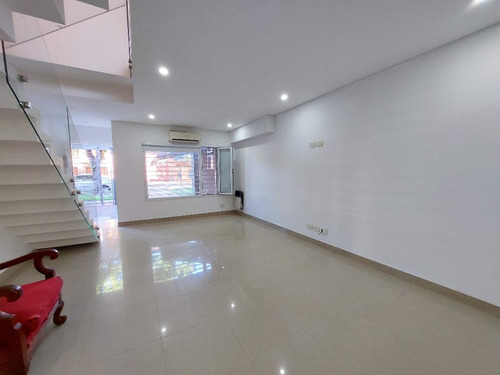 Duplex En Alquiler En Bernal Centro